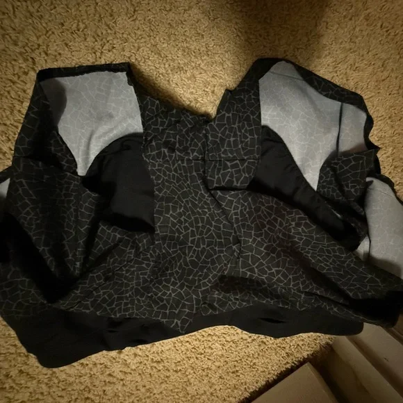 CALIA by Carrie Underwood Black Athletic Shorts - Picture 3 of 4